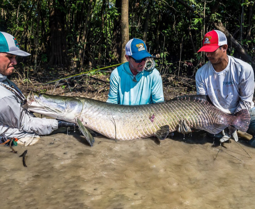 PROFESSIONAL FISHING GUIDE + NATIVE GUIDE.